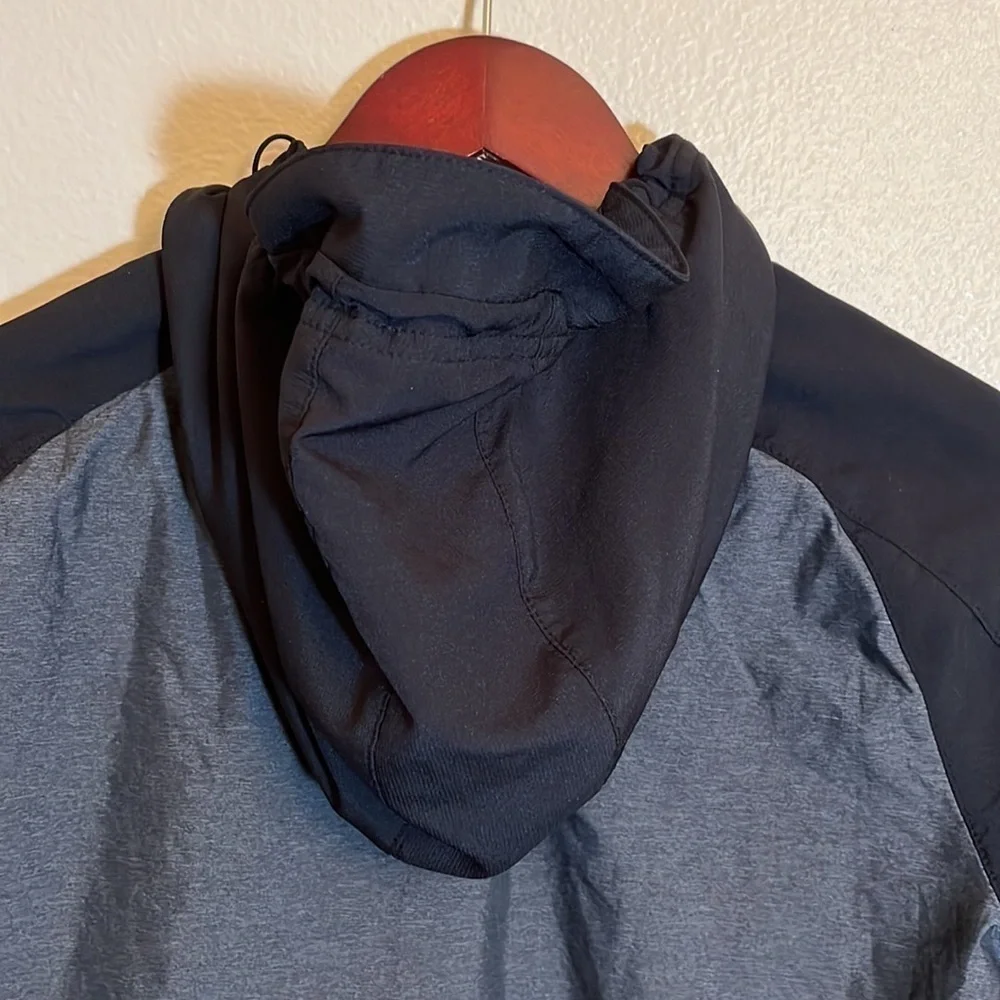 𝅺ADIDAS Hooded Zipper Athletic Jacket